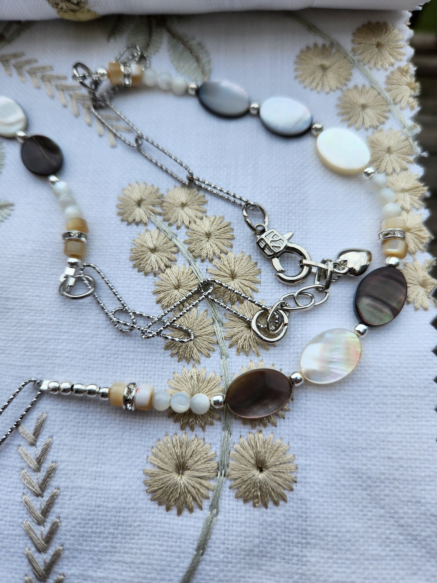 Cat Shell Necklace and Bracelet set