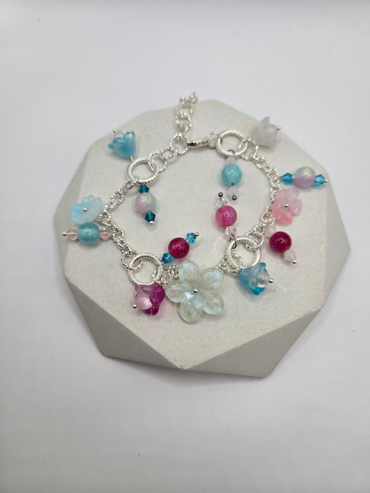 Fun Glass Dangle Flower Bracelet with Silver-Tone Chain