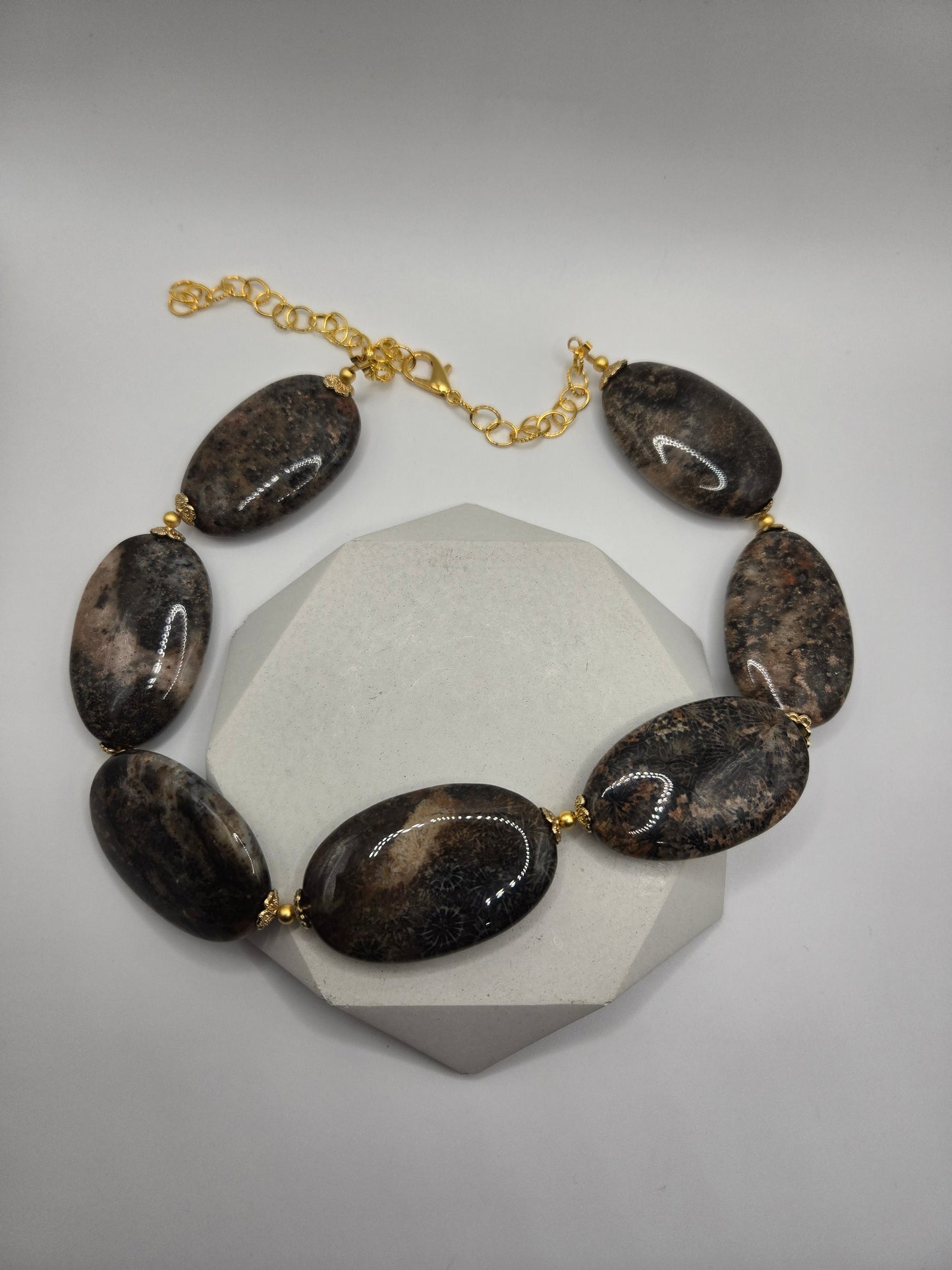 Bold Oval Black Flower Agate Necklace and Bracelet Set