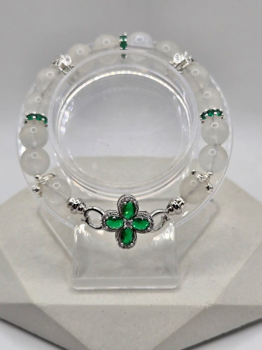Moonstone Bracelet with Green Clover Clasp – Elegant & Mystical Charm