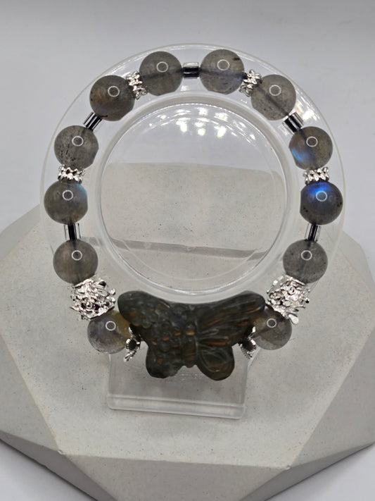 Labradorite Butterfly Bracelet – Mystical Glow & Transformation