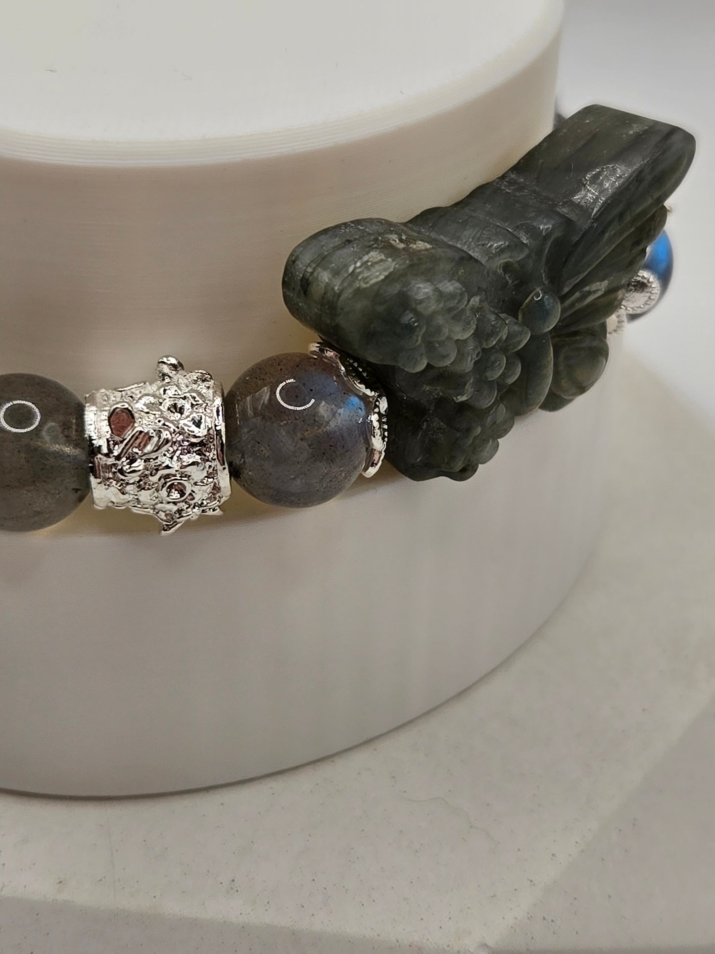 Labradorite Butterfly Bracelet – Mystical Glow & Transformation
