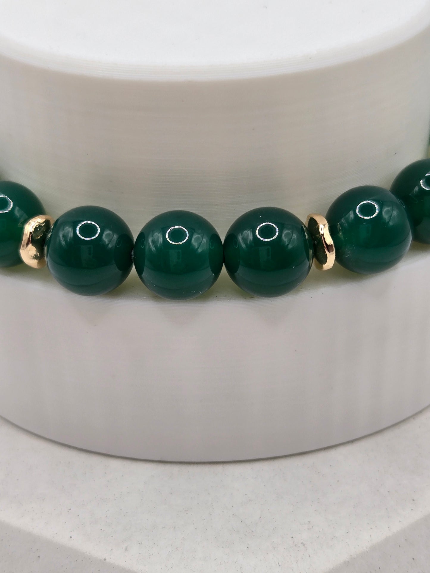 Green Agate Bracelet with Crystal Leaf Charms – Elegant & Nature-Inspired