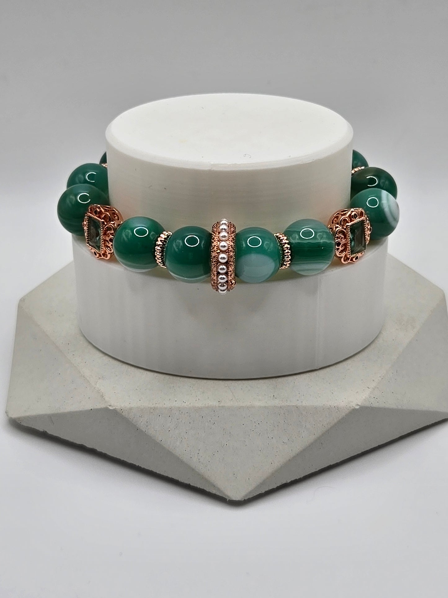 Green Botswana Agate Bracelet with Rose Gold Crystal Charm – Elegant & Sophisticated
