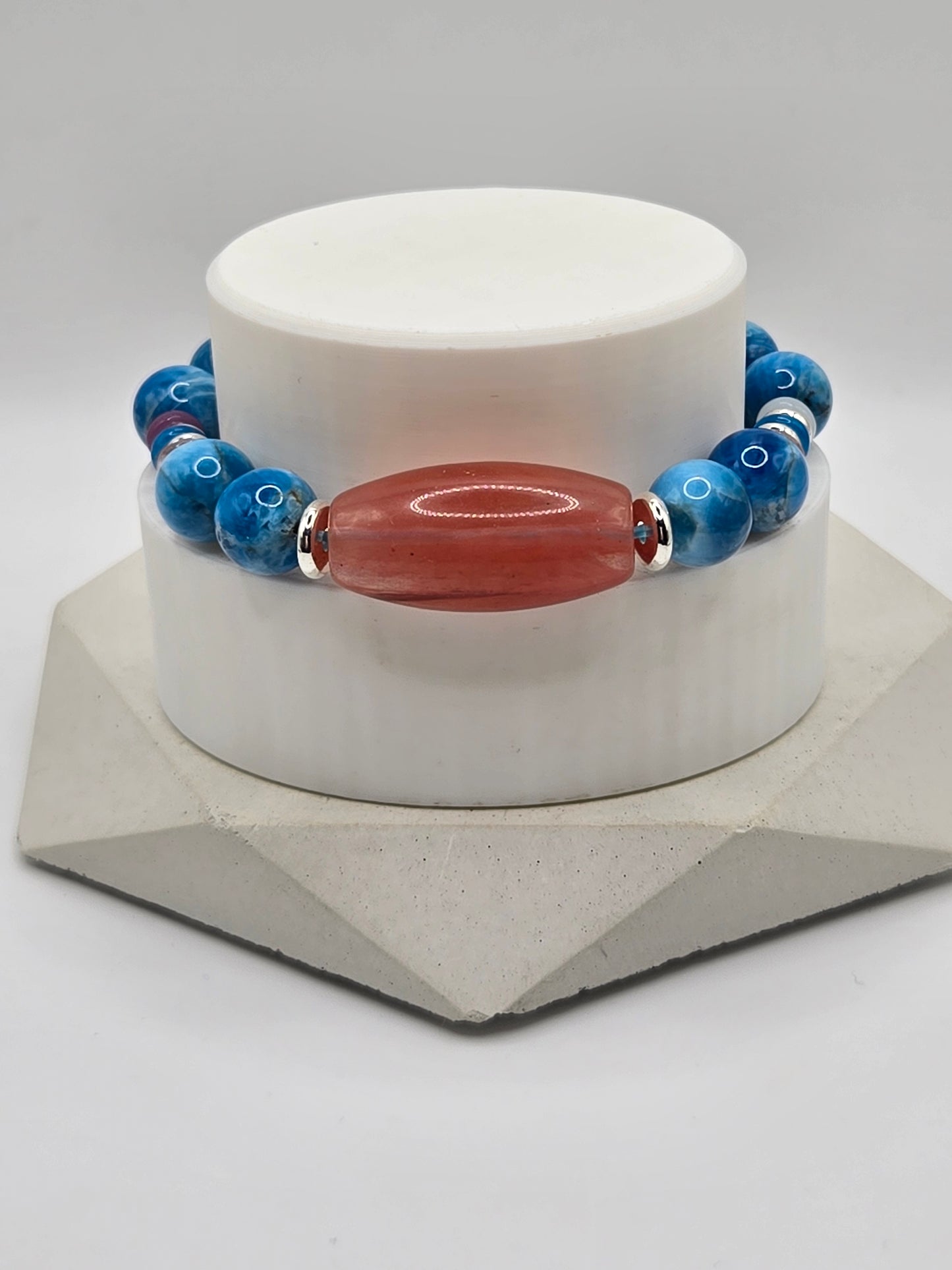 Blue apatite, Smelting Quartz and Mixed agate bracelet