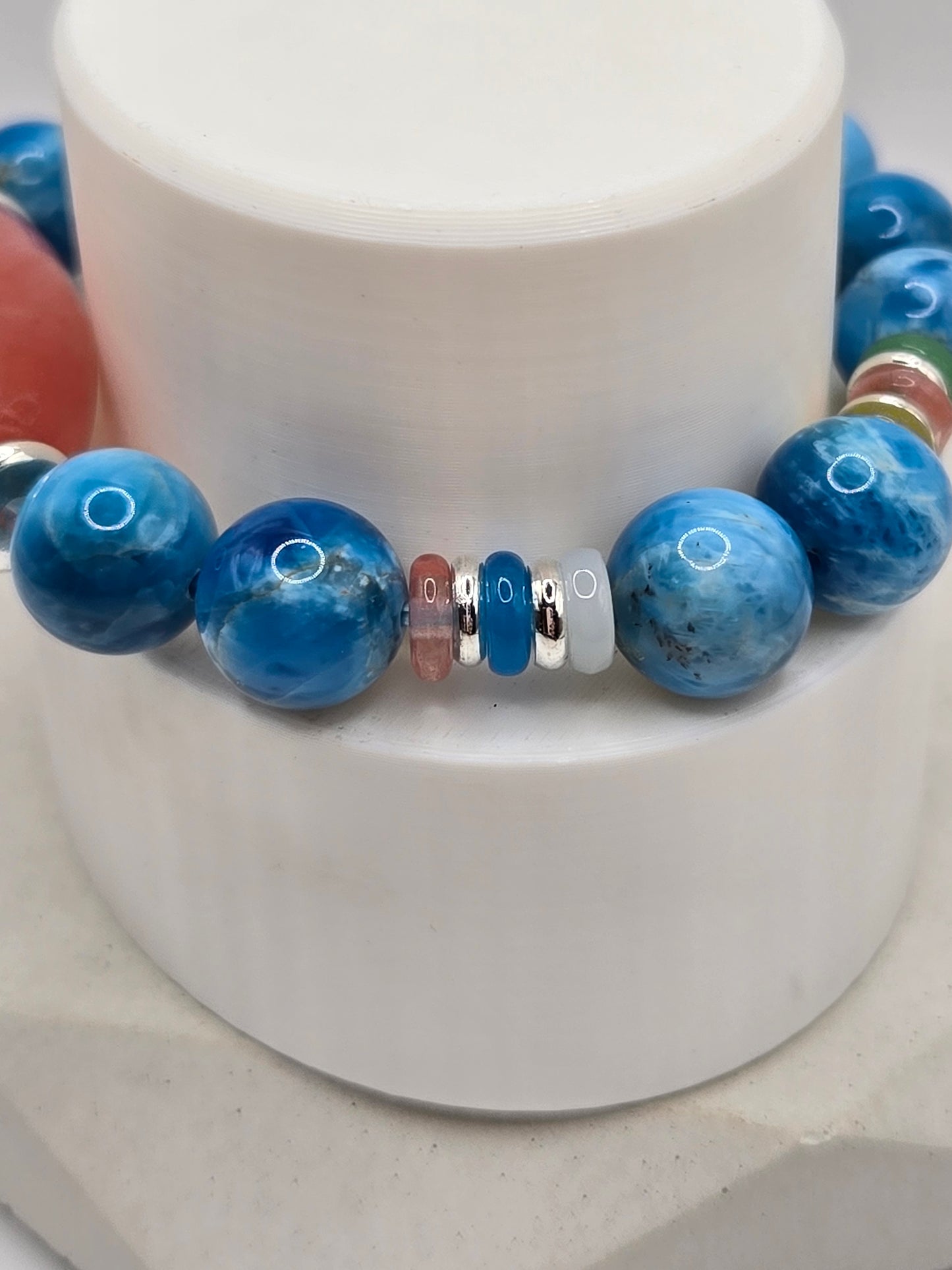 Blue apatite, Smelting Quartz and Mixed agate bracelet