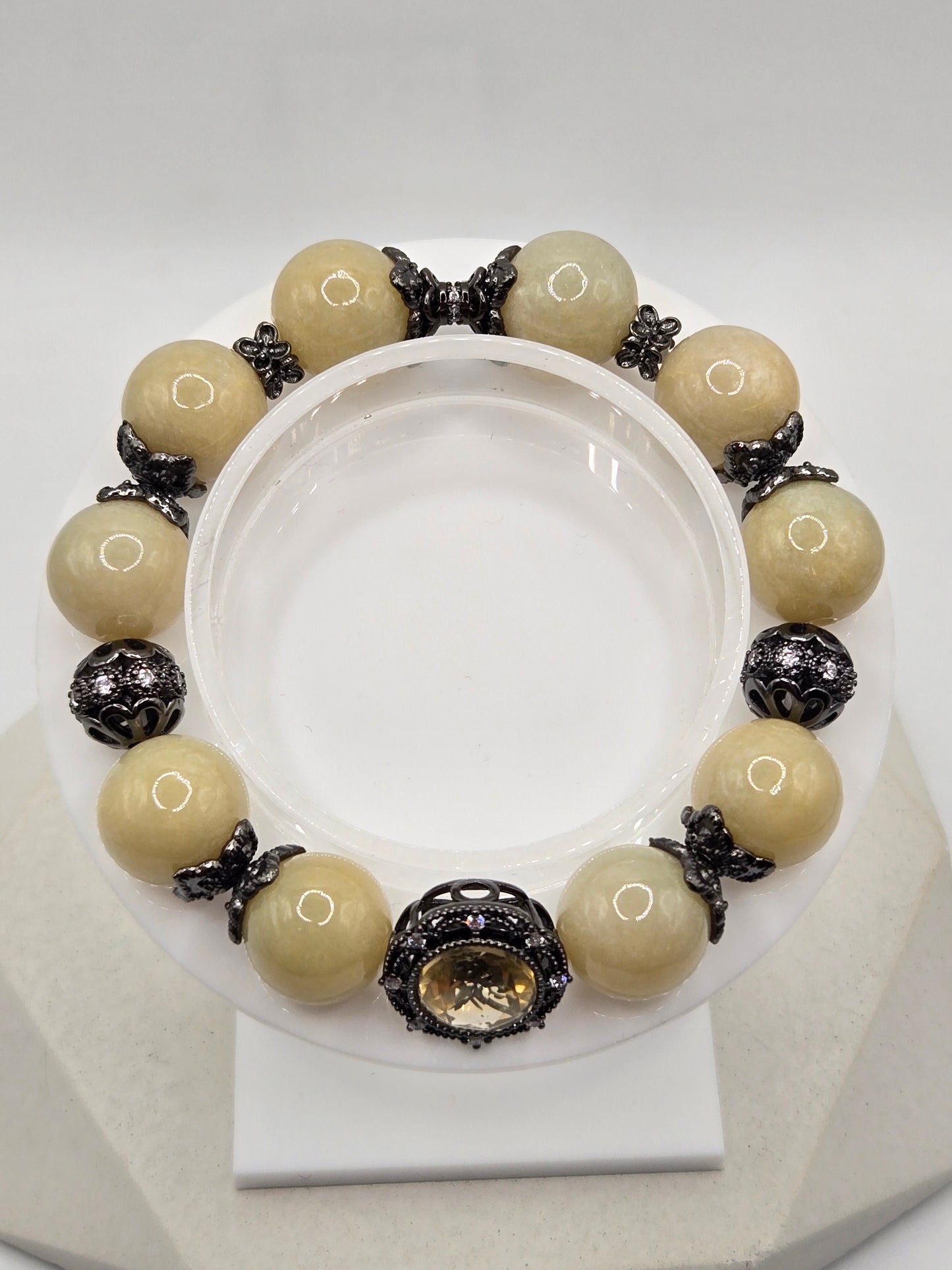 Cream Myanmar Jade Bracelet with Citrine