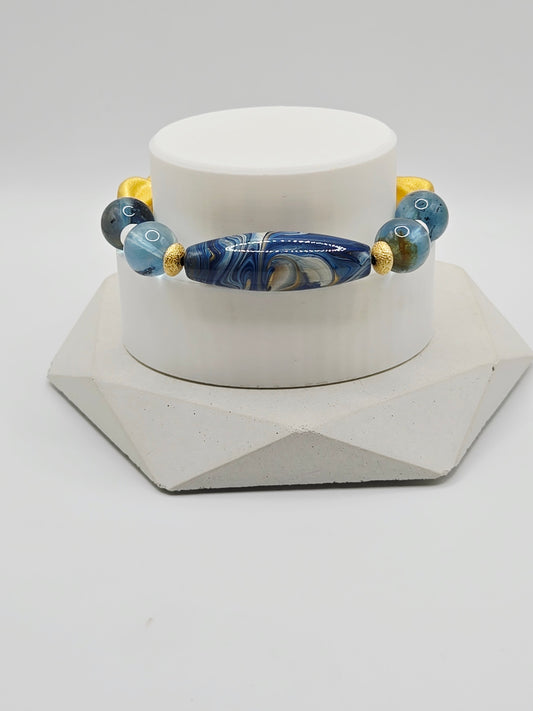 Aquamarine Bracelet with Daqi Barrel Focal Bead