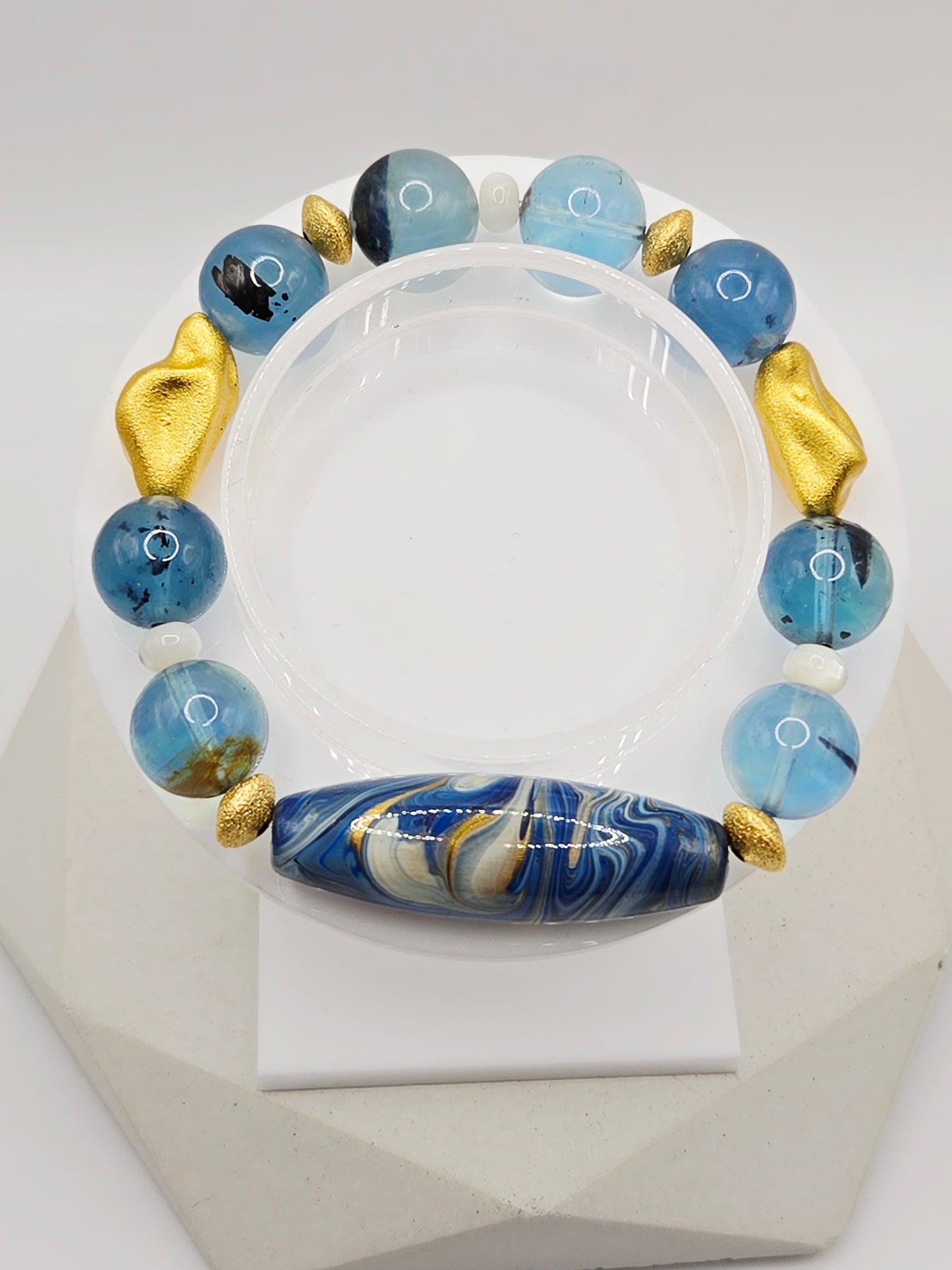 Aquamarine Bracelet with Daqi Barrel Focal Bead