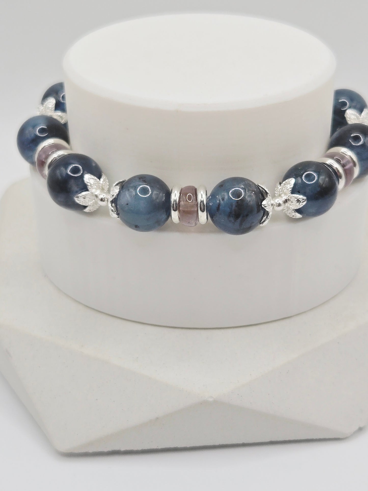 Rare Dark Blue Devil Aquamarine Bracelet with Abalone Shell