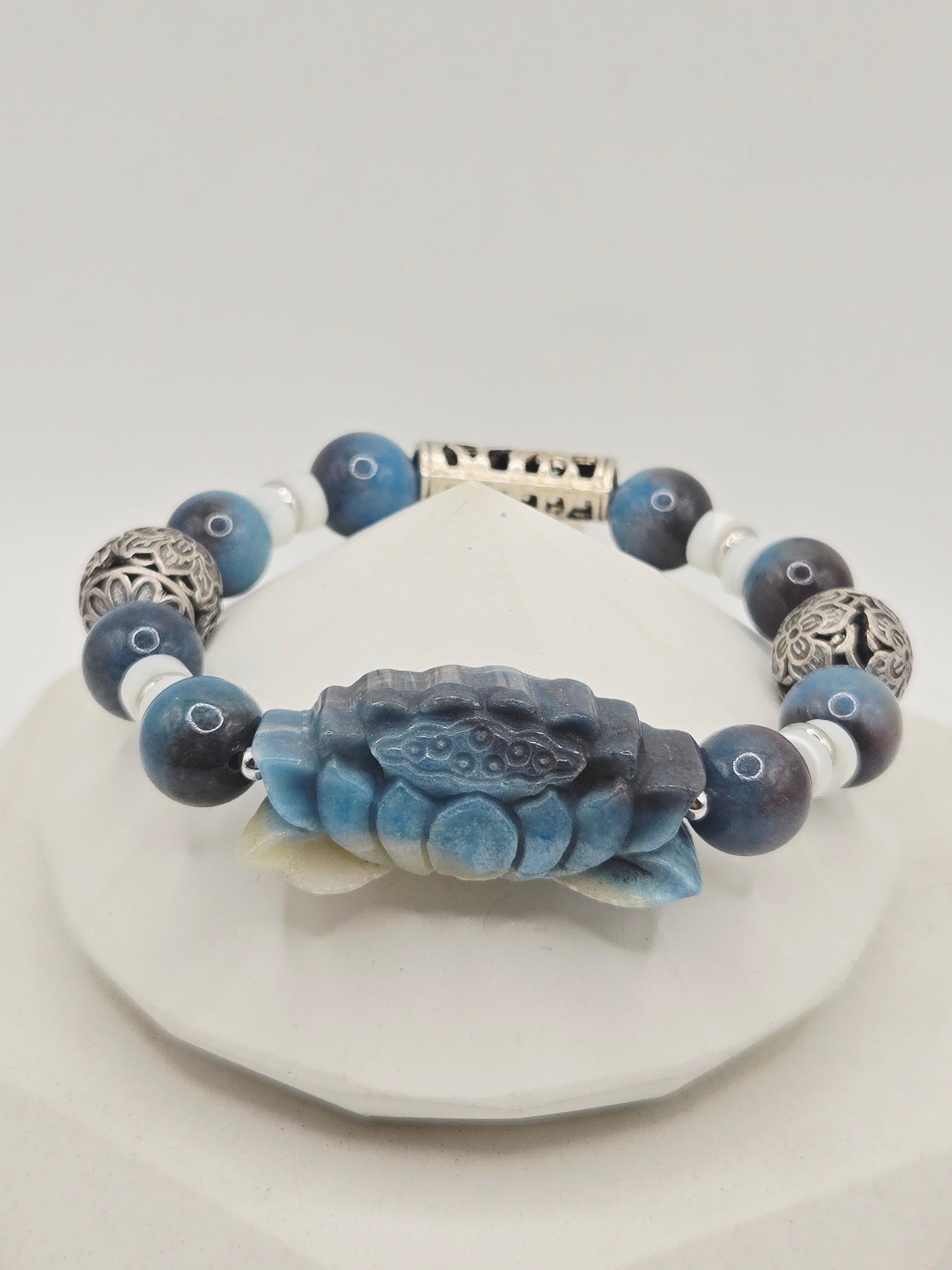 Ombre Blue Lotus Trolleite Bracelet
