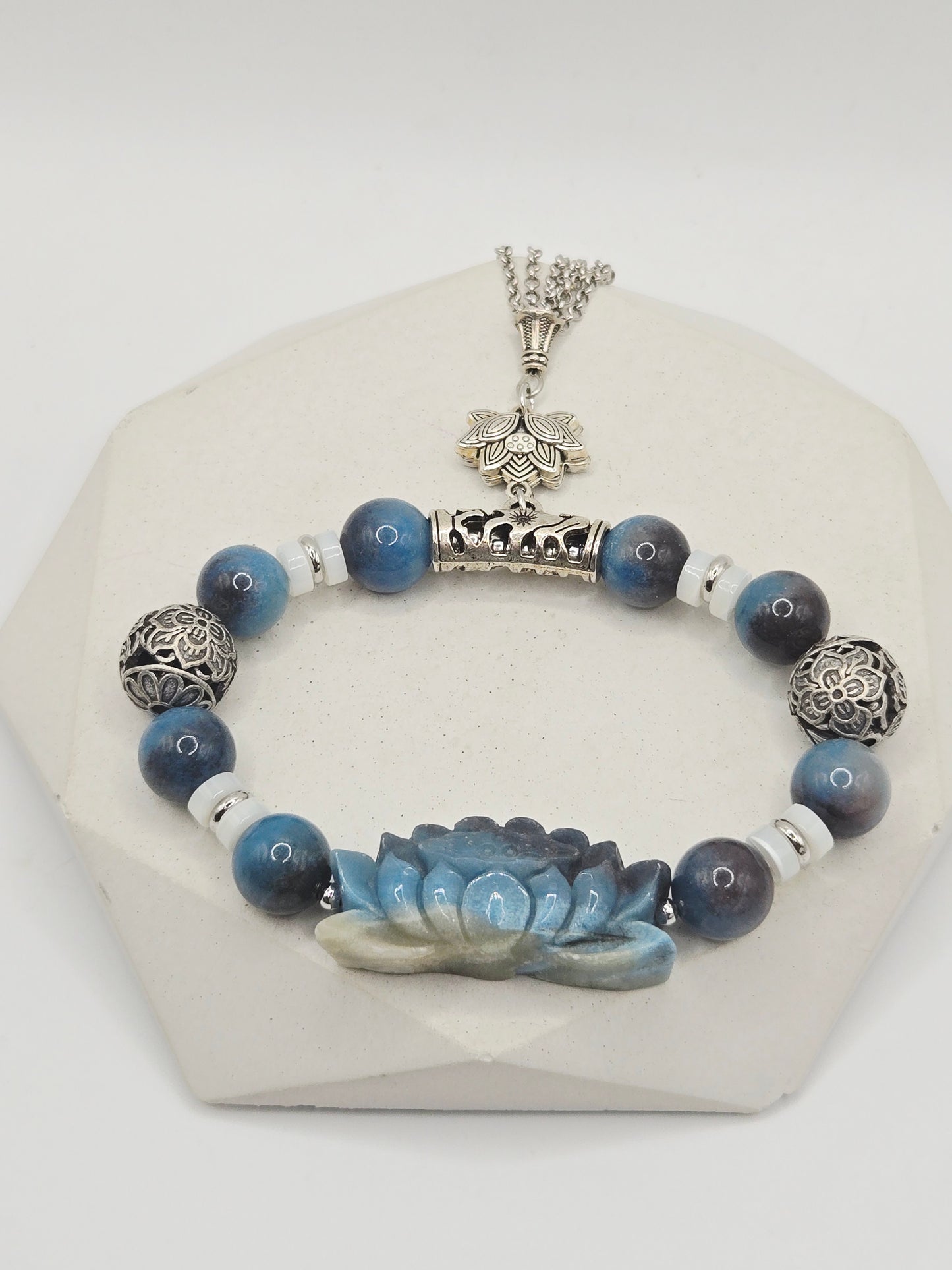 Ombre Blue Lotus Trolleite Bracelet