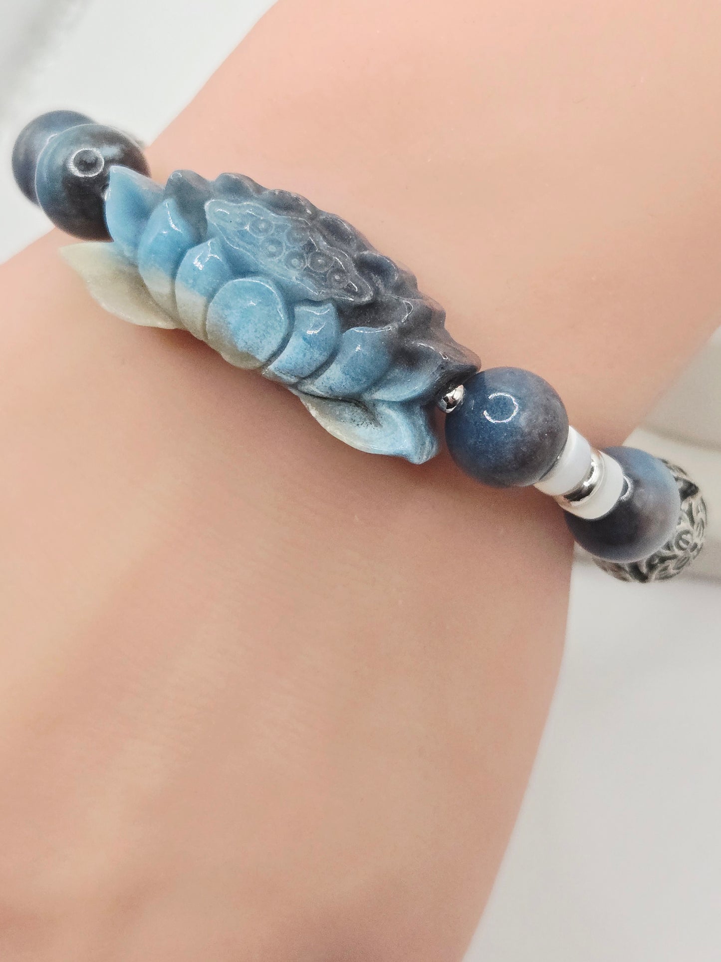 Ombre Blue Lotus Trolleite Bracelet