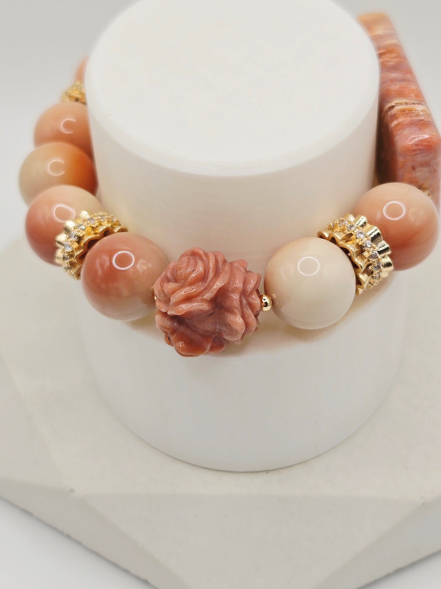 Rosy Cream Alashan Bracelet with Coral Jade