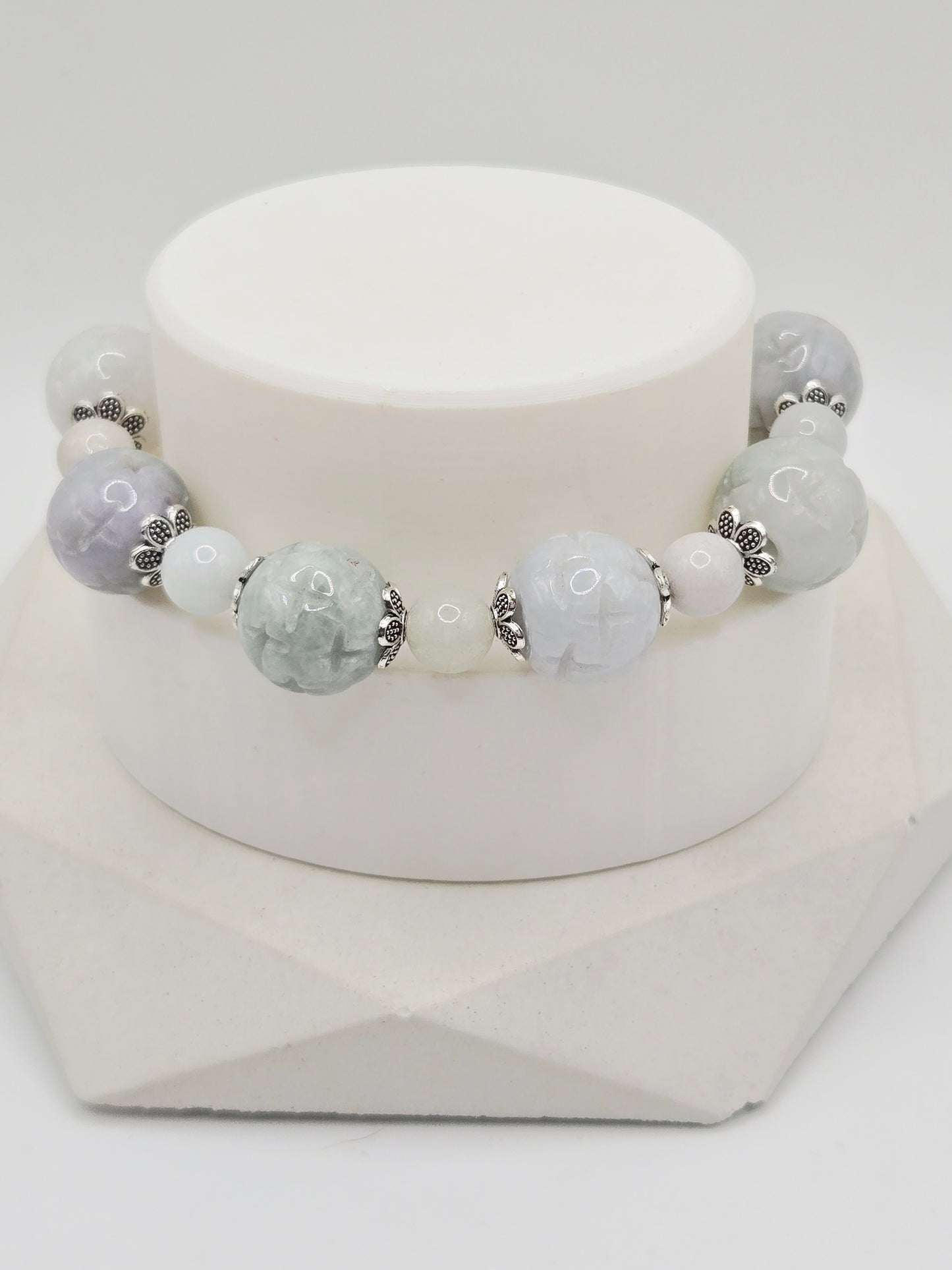 Carved Jadeite Flower Bracelet