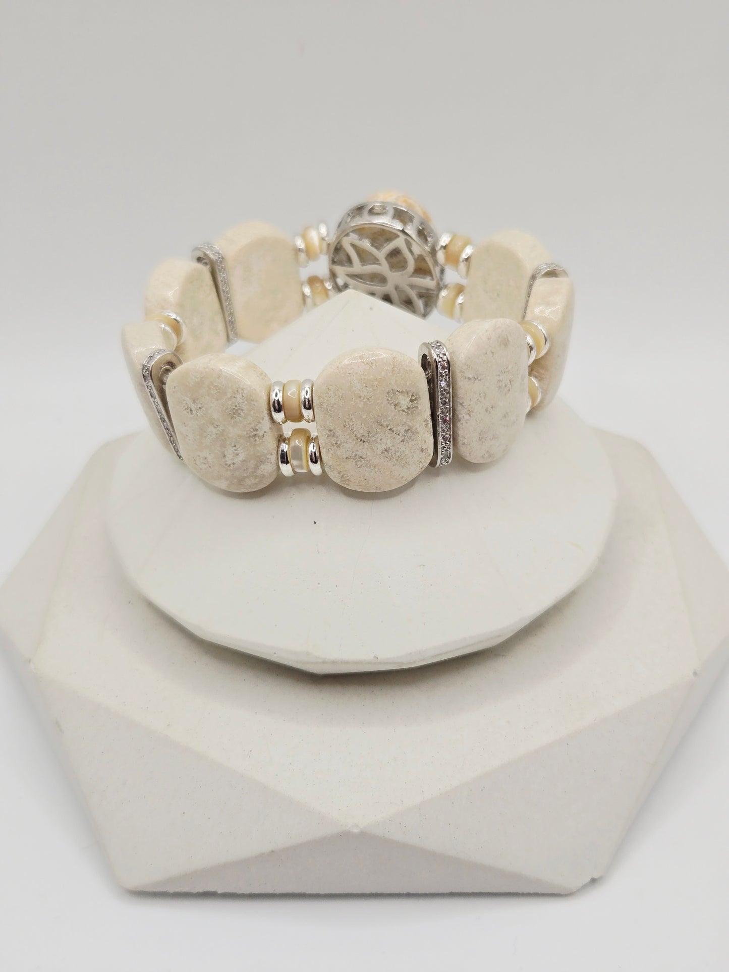 Cream Coral Jade Soft Bangle